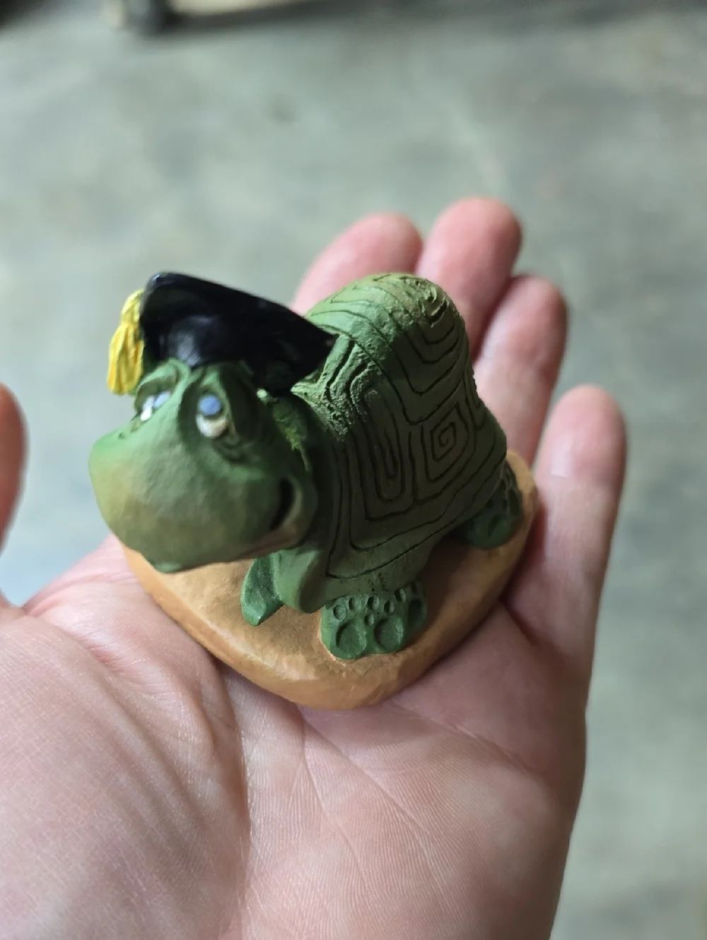 Green Turtle Kathleen Kelly Russ Graduation Figurine for Reptile Lovers